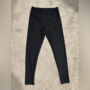 NEW Victoria’s Secret sport leggings with pockets